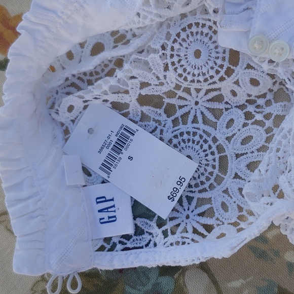 GAP French Style Lace and Cotton Top with High Collar in White size Small NWT - Picture 12 of 17